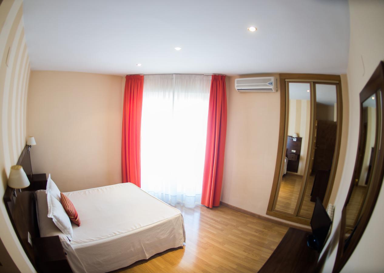 Hotel Fernando IV Martos Extérieur photo