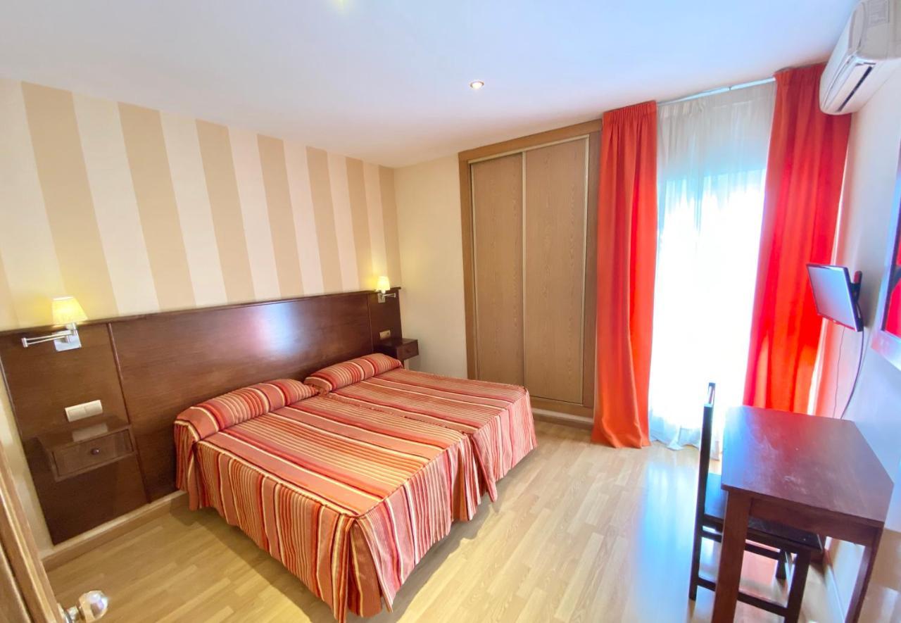 Hotel Fernando IV Martos Extérieur photo
